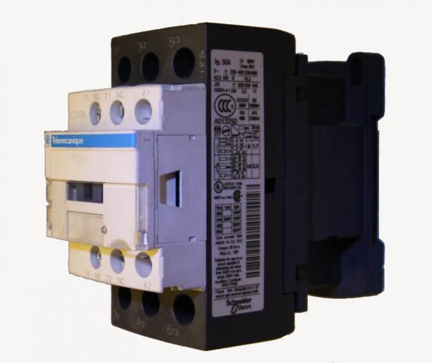 Lc1 c5e04 122. Contactor lc1 d18. Контакторы lc1d18. Пускатель lc1d18. Пускатель lc1-d099.