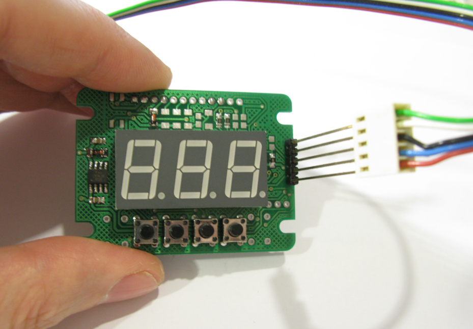 Память avr микроконтроллера включает следующие виды