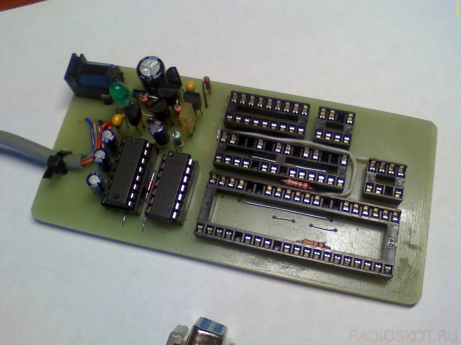 Extra pic. Экстра-пик программатор v3.2. Программатор p28 v3. Универсальный программатор p28 v3. Программатор Extra-pic (Extra-pic+) v.3.2..