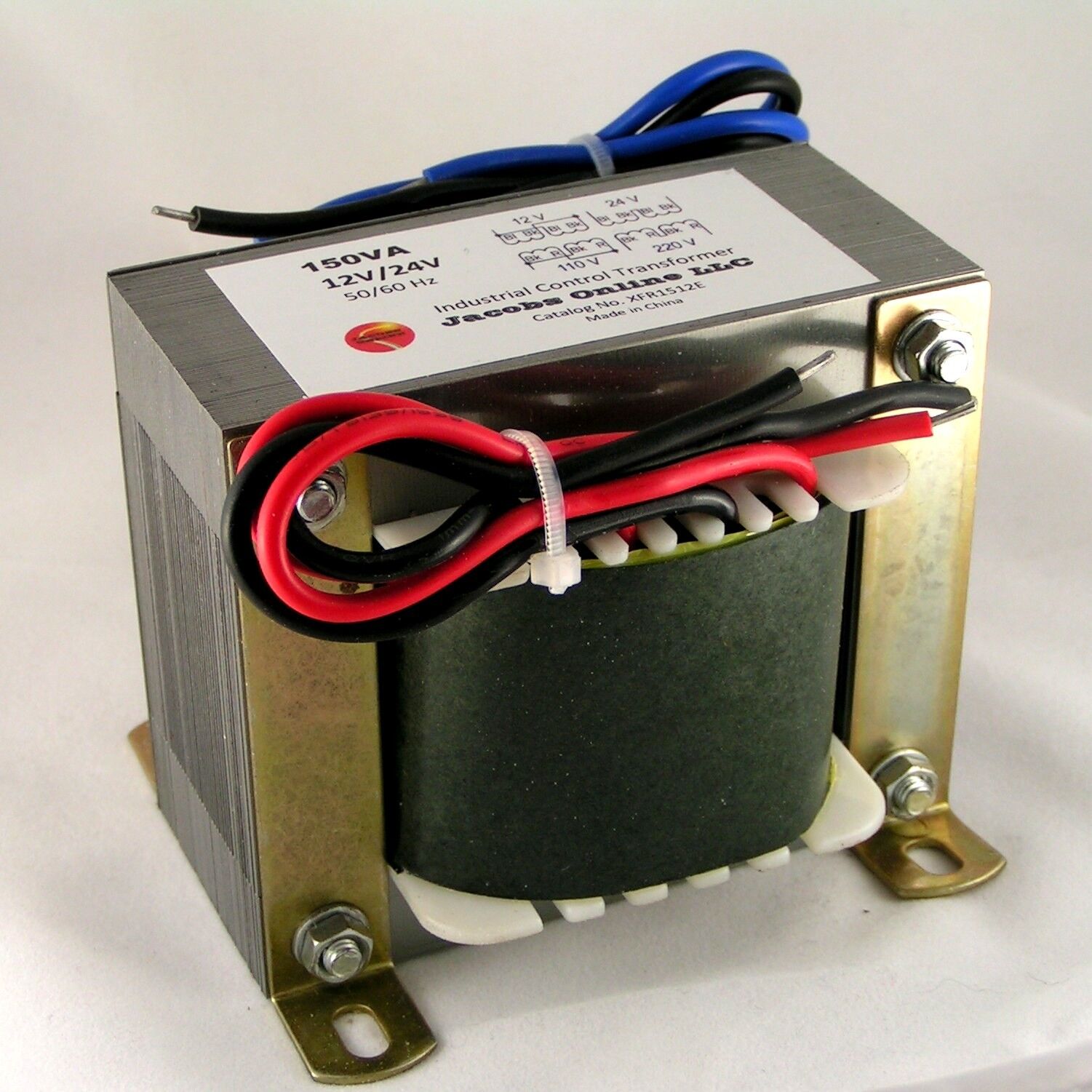 Купить понижающий трансформатор 220 на 12 вольт. Трансформатор 12v sentir. Трансформатор 12v mee1. Трансформатор понижающий 150 вольт. Трансформатор 3 КВТ 220 - 14 вольт.