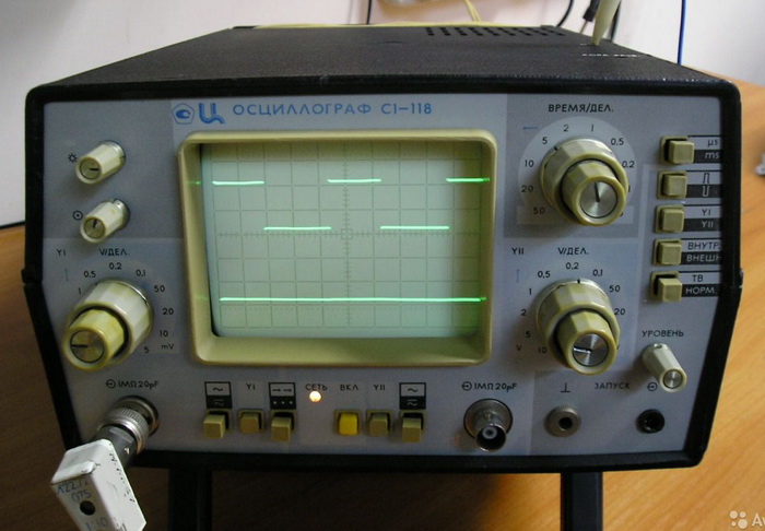 Драгметалла осциллограф. Осциллограф с1-118. C1-118. Осциллограф c1 72. Осциллограф с 118а.